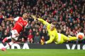 Auteur des ses 16e et 17e buts, Pierre-Emerick Aubameyang caracole en tête des meilleurs buteurs du championnat anglais. © gotechdaily.com