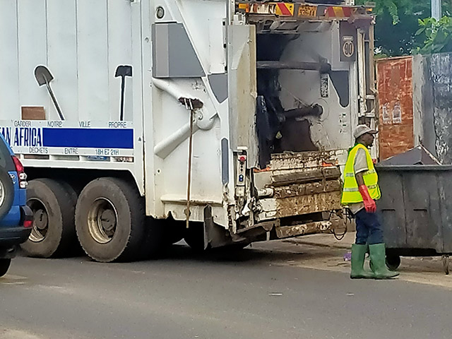 Éliminateur d'odeur de benne à ordures Citro Fresh - Caisse de 12