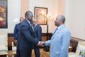 Ali Bongo et Romaric Ghislain Youmou (DG de la CNSS), le 23 juillet 2019. © Présidence-Gabon