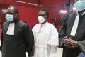 Entouré de ses avocats, Roland Aba’a Minko, le 10 juin 2020 au tribunal de Libreville. © Gabonreview