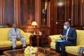 Moment de la rencontre entre Ali Bongo et Patrick Mouguiama Daouda. © Communication
présidentielle