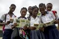 En dépit de la pandémie de Covid-19, les examens de fin d’année auront lieu a rassuré Patrick Moughiama Daouda. © D.R.