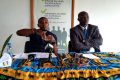 Le président de l’ANPFG, Remy Ebanega et le président de l’Association des clubs professionnels du Gabon, Landry Nkeyi lors de sa communication, le 28 aout 2020. © Gabonreview