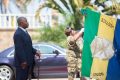 Ali Bongo appelle les Gabonais à être fiers de leur drapeau. © D.R.