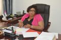 La directrice générale des Affaires civiles au ministère de la Justice, Sophie Rose Olga Ndinga, expliquant, le 7 septembre 2020, à Libreville, la nécessité de l’élection des juges consulaires. © Gabonreview