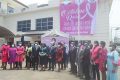 Les officiels au lancement de la campagne «Octobre rose», le 1er octobre à Owendo. © Gabonreview