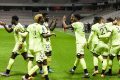 Bruno Ecuele Manga et Didier Ndong ont enregistré la première victoire en championnat, le 29 novembre 2020 face à Nice. © Eurosport