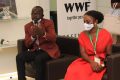 L’humoriste Omar Defunzu et l’entrepreneure Tamarah Moutotekema Boussamba, les deux nouveaux ambassadeurs du WWF au Gabon. © Facebook/WWF