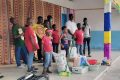 Les kits alimentaires offerts par Carmen Ndot remis aux bénéficiaires à Port-Gentil. © Gabonreview