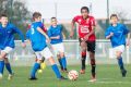 Alessio Nguema (maillot rouge) a signé, le 1er juillet 2021, un contrat d’un an pour intégrer le centre de formation du stade Rennais. © D.R.