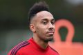 Pour Xavi, Pierre-Emerick Aubameyang n’a aucune chance de débarquer à Barcelone. © D.R.