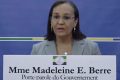 Madeleine Berre lisant le communiqué du gouvernement. © Capture d’écran/Gabonreview