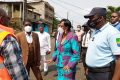 Christine Mba Ndutume (au centre) a lancé l’opération ville propre. © Gabonreview