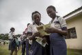 Le Cedef est profondément préoccupé par les taux élevés de grossesse chez les écolières et par la scolarité secondaire incomplète qui en résulte au Gabon. © Unicef