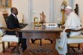 Le Pape François recevant le président de la République gabonaise. © Vatican Media