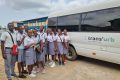 La mesure de gratuité du transport scolaire bénéficie à plus de 125 000 élèves dans le Grand Libreville. © Facebook/TransUrb