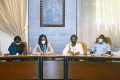 Chidi Blyden, Félicité Ongouri Ngoubili et leurs collaborateurs, le 27 octobre 2022, à Libreville.
© D.R.