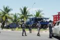 Forces de police nationale (FPN) sécurisant les grandes artères de Libreville. ©
Gabonreview/Capture d’écran