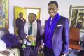 Gervais Oniane écharpe bleue et Emmanuel Mve Mba, le 25 janvier 2023, à Libreville. © D.R.