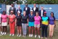 Photo de famille de quelques participantes et les membres du staff technique de l’open de golf de Libreville. © Gabonreview