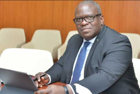 Le directeur général de la BGFIBank Gabon depuis le 9 septembre 2019, Loukoumanou Waïdi a démission de ses fonctions le 31 mai 2023 pour des convenances personnelles.© D.R.