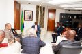 Le ministre des Mines, Hervé Patrick Opiangah en séance de travail avec la délégation du groupe Eramet, le 22 septembre 2023. © D.R.