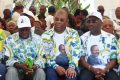 Contrairement à Michel Menga (regard baissé), Alexandre Barro Chambrier (regard lointain) n’a plus jamais cessé de décrier la gouvernance d’Ali Bongo. © D.R.