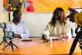 La présidente de cette ONG, Ida Flore Maroundou, et son collaborateur dénonçant cet acte et réclamant justice. © Gabonreview