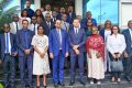 Le ministre de l’Industrie, François Mbongo Rafemo Bourdette posant avec la direction de La Santé pharmaceutique, le 22 février 2024 à Nkok. © GabonReview