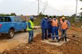 La SEEG sur le terrain pour l’optimisation de la desserte en eau potable. © GabonReview