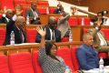 Dans tous les parlements du monde, il existe plusieurs modes de votation. Mais, quand la main levée devient la seule règle opposable, il y a deux risques : ou le Parlement joue mal son rôle de contre-pouvoir, ou il ne le joue plus.  © infosgabon.com