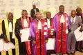 Le secrétaire général du Cames posant avec les récipiendaires, le Pr Souleymane Konaté, le 17 juillet à Libreville. © GabonReview