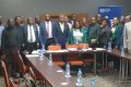 Photo de famille au terme de la rencontre dans un hôtel de Libreville. © GabonReview