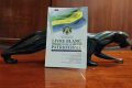 Le Livre blanc pour le patriotisme contient des photos retraçant certains temps forts de l’histoire du Gabon. © GabonReview