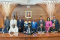 Les anciens journalistes de la presse gabonaise lors de leur déclaration, le 28 février 2025. © GabonReview