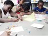 Des enfants participant à une activité ludique. © GabonReview