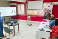 Le Dr Wouarène Merlot Mbanda, enseignant-chercheur présentant son projet devant le jury,
le 22 mai 2025. © GabonReview