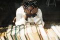 « Doit-on toujours supplier ? Faut-il encore mendier ce qui est un droit ? Sommes-nous devenus des étrangers aux yeux de notre propre pays ? », s’indignent les étudiants gabonais en Russie. © Freepik