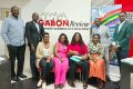 L’équipe de l’Association Arc-en-Ciel et les journalistes de Gabon Review, le 7 juillet 2025. © GabonReview