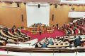 Le président Jean-François Ndongou et les députés au Palais Léon Mba. © GabonReview