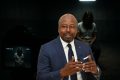 Alain-Claude Bilie-By-Nze : «Ce qui compte vraiment, c’est la vérité qui découle de cette vidéo». © GabonReview (montage – la dame en arrière-plan n’est nullement Sylvia Bongo)