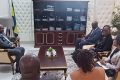 Le ministre de la Justice, Garde des Sceaux, le Dr Séraphin Akuré-Davain et la délégation du Bureau régional du Haut-Commissariat des Nations Unies aux droits de l’Homme (HCDH) pour l’Afrique centrale, conduite par le conseiller régional Christian Lumbala. © GabonReview