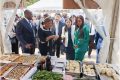 Visite des stands par les membres du gouvernement gabonais et la délégation chinoise. © GabonReview