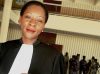 Ce n’est pas Me Giselle Eyue Bekale seule qu’on interroge, c’est la manière dont la justice traite l’un des siens. En défendant la procédure, l’avocate rappelle que la justice ne peut punir hors du droit. © Getty Images