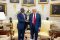 Le président de la République  gabonaise, Brice Clotaire Oligui Nguema et son homologue américain Donald Trump le 9 juin 2025 à la Maison-Blanche. © D.R.