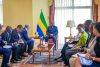 Un moment de la rencontre tenue au Palais présidentiel d’Oyem entre le Chef de l’État et le patron du groupe minier français. © D.R.