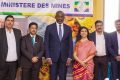 Le ministre Gilles Nembé posant avec la délégation indienne, le 13 août 2025 à Libreville. © GabonReview