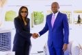 La ministre centrafricaine des Affaires étrangères, Sylvie Baïpo-Temon et le président Brice Clotaire Oligui Nguema, le 6 août 2025. © Communication présidentielle