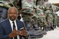 «L’avenir s’écrit en kaki» : la formule de Bilie-By-Nze claque comme un verdict, accusant le pouvoir de troquer les bourses contre les bottes. © GabonReview