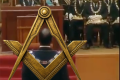 Dans ce Gabon scruté par les co-auteurs Orock et Geschiere, la rumeur devient un instrument de pouvoir, le sexe un vecteur d’ascension et la franc-maçonnerie le fil occulte qui relie richesse, secret et politique. © GabonReview